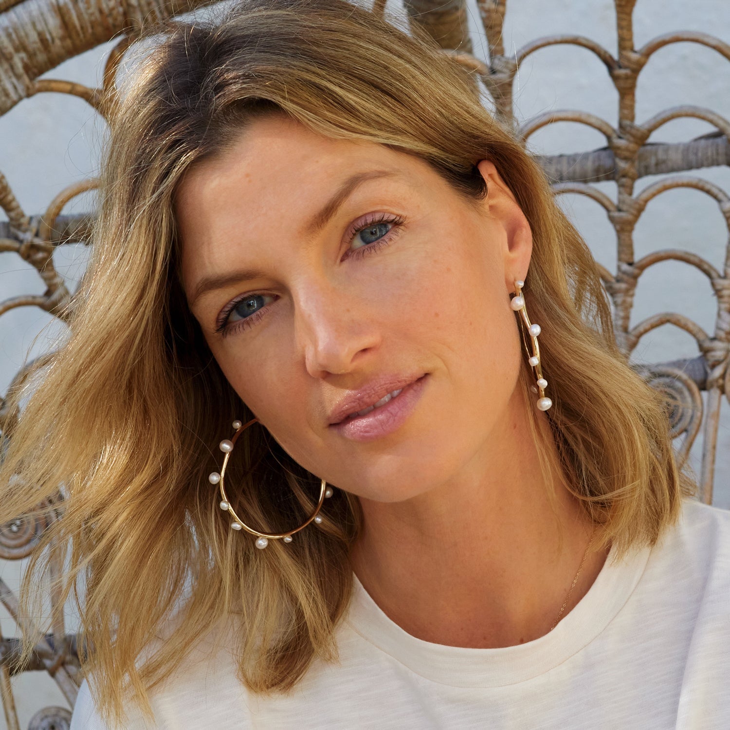 MIGNONNE GAVIGAN Isla Pearl Hoop Earrings White Gold